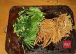 韭苔炒豆腐丝的做法图解2