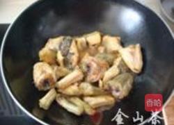 海鲶鱼炖茄子的做法图解5