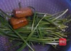 韭菜炒香干的做法图解1