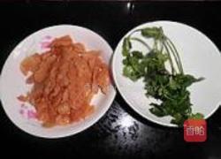 凉拌海蜇头的做法图解1