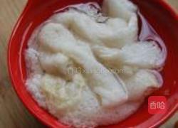 竹荪乳鸽汤的做法图解3