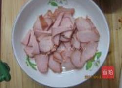 干白辣椒炒叉烧肉的做法图解1