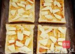 吐司培根小批萨的做法图解3