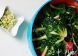 蒜蓉乌塌菜的做法图解1