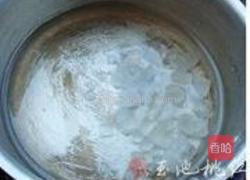 木瓜红枣炖鲜奶的做法图解2