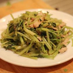 西芹肉丝的做法[图]