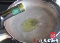 香菠凉瓜炒鸡片的做法图解8