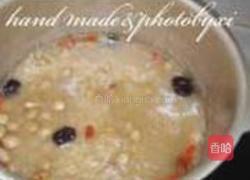 柴鱼花生粥的做法图解5