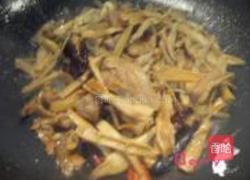 山笋烧肉片的做法图解9