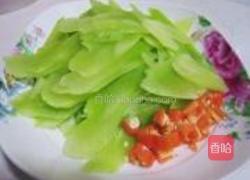 莴笋回锅肉的做法图解2