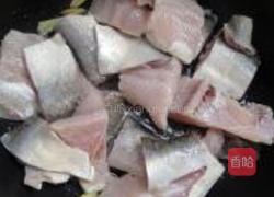 酒酿香辣鱼的做法图解5