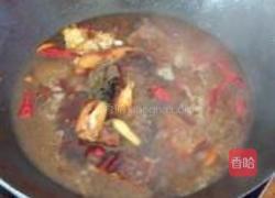 青椒焖腊鱼的做法图解5