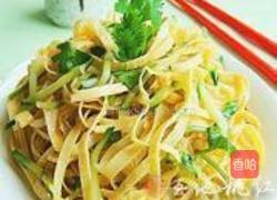 家常凉拌豆油皮的做法图解4