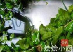 枸杞叶猪肝汤的做法图解4