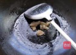 蘑菇腐竹炒瘦肉的做法图解3