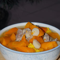 胡萝卜玉米马蹄汤的做法[图]