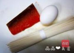 三文鱼蛋花面的做法图解1