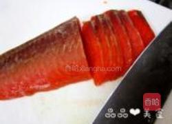 三文鱼蛋花面的做法图解2