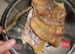 豉香咸鱼的做法图解1
