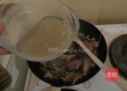 菌菇汤的做法图解6