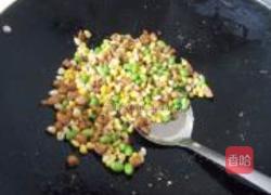 毛豆玉米炒肉丁的做法图解8