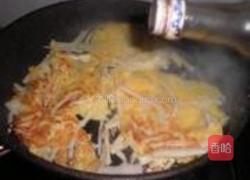 笋丝炒蛋的做法图解5