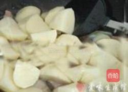 土豆海带结烧肉的做法图解5