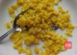 金沙苦瓜的做法图解2