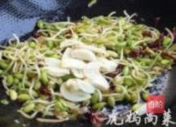干煸黄豆芽的做法图解5