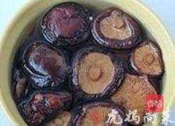 香辣猪蹄的做法图解2