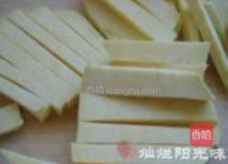 拔丝薯条的做法图解1