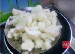 菜花搭上瑶柱汁的做法图解3