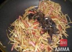 爆炒牛蒡丝的做法图解5