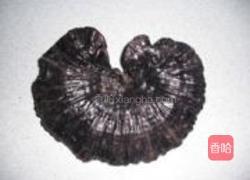 灵芝西洋参乌鸡汤的做法图解1