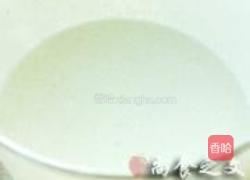 冰皮蔓越莓月饼的做法图解2