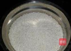 榨菜火腿糯米卷的做法图解1