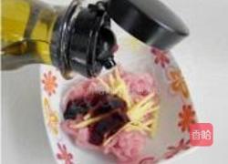 黑豆苗炒肉丝的做法图解1