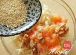 鲜虾桃仁螺丝粉的做法图解8