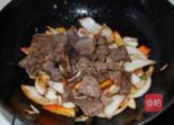 砂锅煲牛仔骨的做法图解3