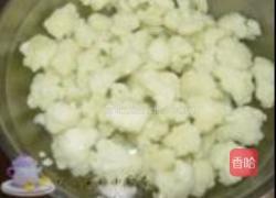 西红柿炒菜花的做法图解3