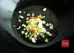 青椒炒护心肉的做法图解4