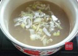 圆骨皮肚汤的做法图解1