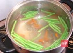 蒜泥豇豆的做法图解2