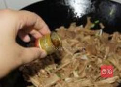 油炒山里笋干的做法图解7
