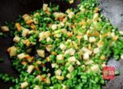 豇豆炒玉米粒的做法图解5