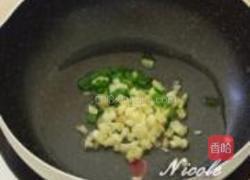 酸豆角炒鸡胗的做法图解3