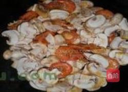 口蘑黑椒北极虾的做法图解3