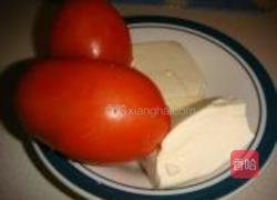 豆腐炒西红柿的做法图解1