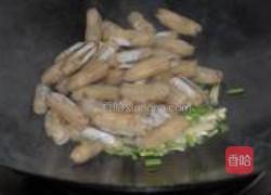罗勒味葱姜蛏子的做法图解4