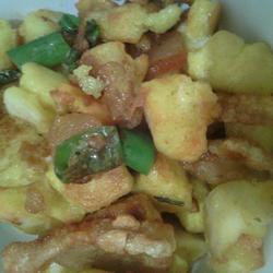 茄汁油渣炒馒头的做法[图]